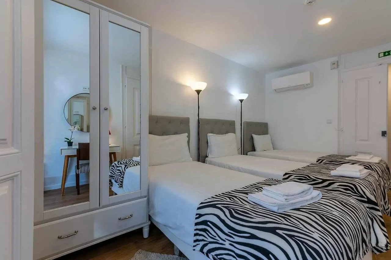 Bairro Alto Palace Special For Groups Up To 24 Guests Lisbon Apartment