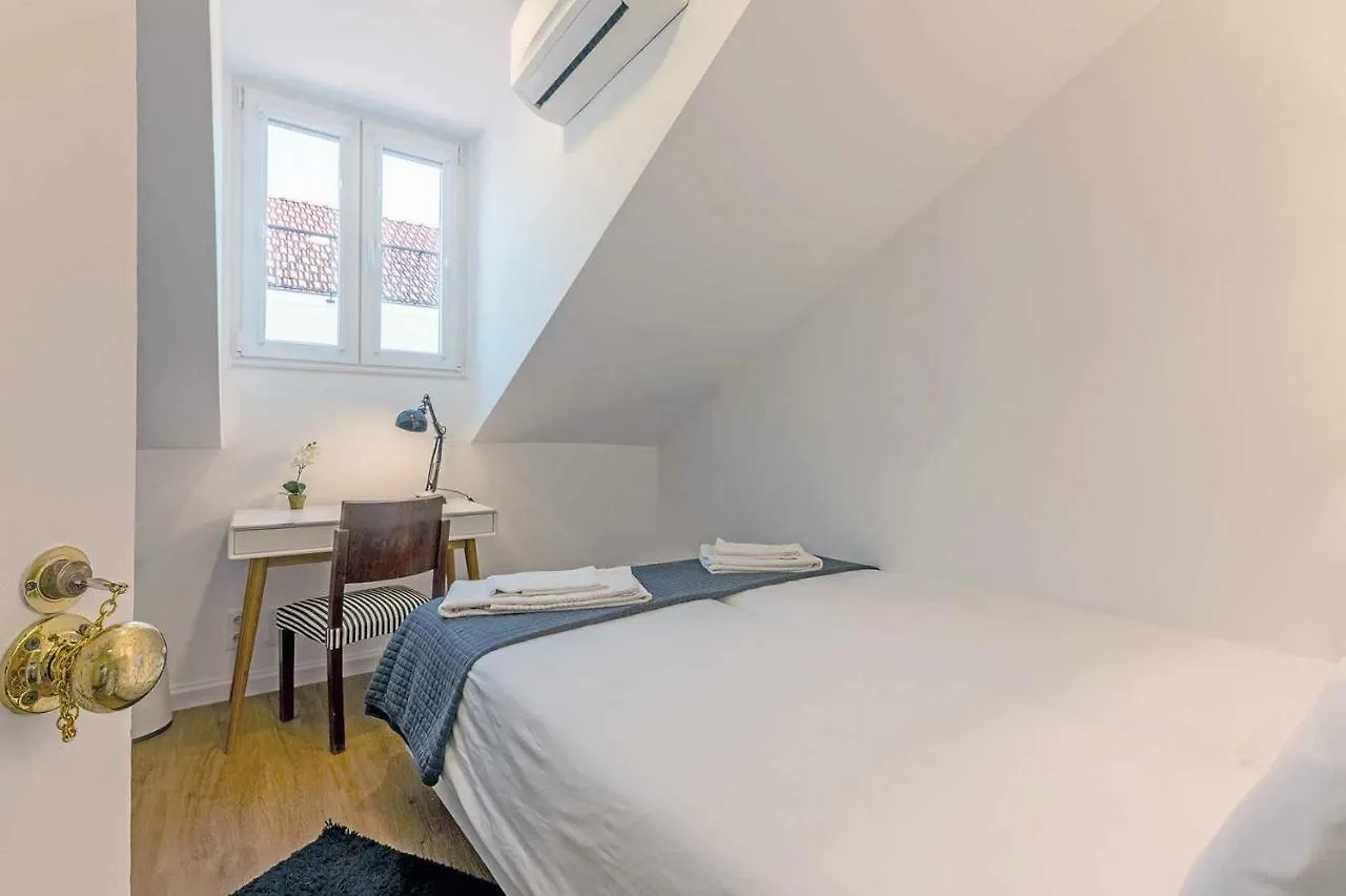 Apartment Bairro Alto Palace Special For Groups Up To 24 Guests Lisbon